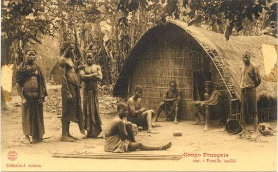 'French Congo, Batéké family. Congo Français. Photograph by J. Audema. ca.1905