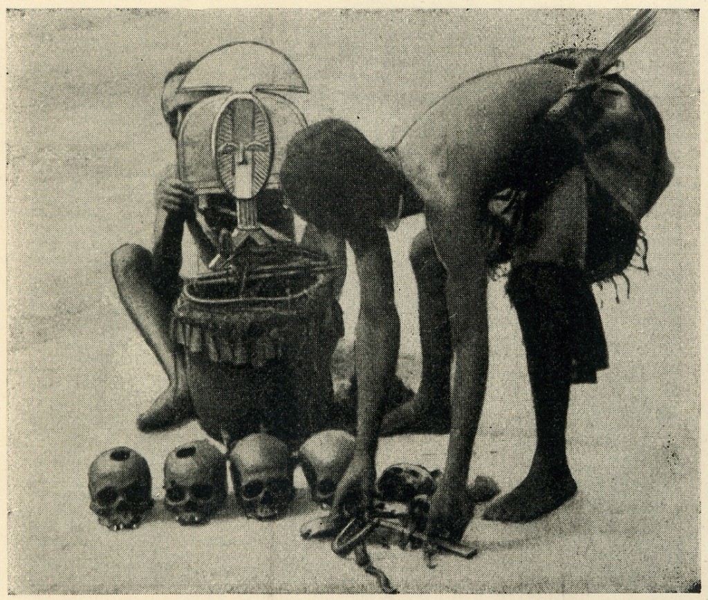 Kota-reliquary-with-skulls-Gabon-Chauvet-1024x868